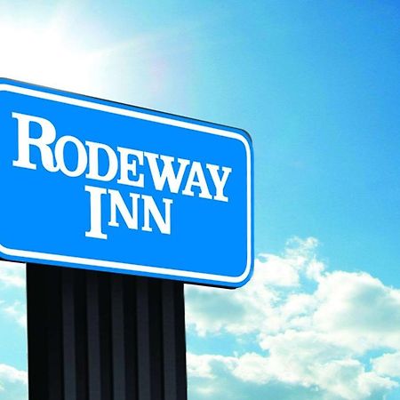Rodeway Inn Harlan Exteriör bild